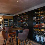 بيت ضيافة Palatial 4*