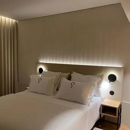 בית הארחה Palatial