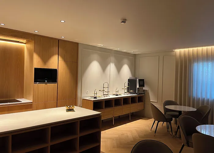 Palatial Pensionat 4*